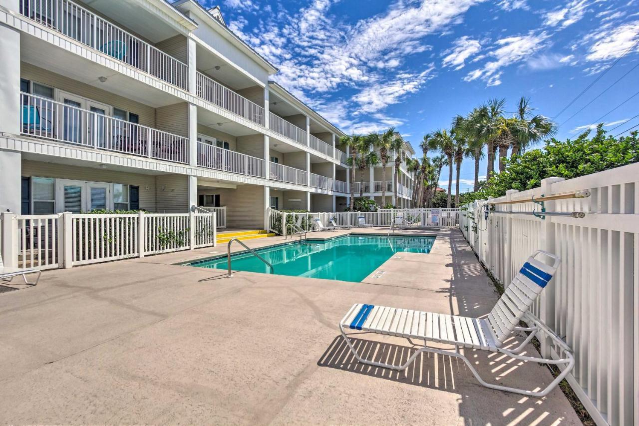 דסטין Sunny Emerald Coast Condo With Pool Steps To Beach! מראה חיצוני תמונה